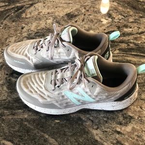 Tennis Shoes New Balance only worn a hand full of times.